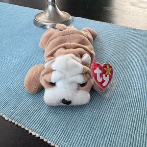Ty Beanie Babies "Wrinkles" the Dog 1996